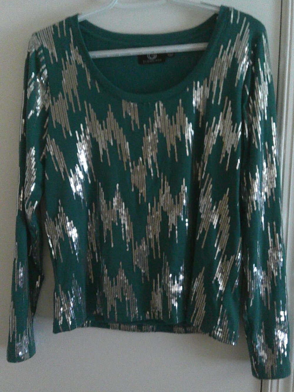 Giuliana Women's Green Silver Sequin Scoop Neck Long Sleeve Top Medium